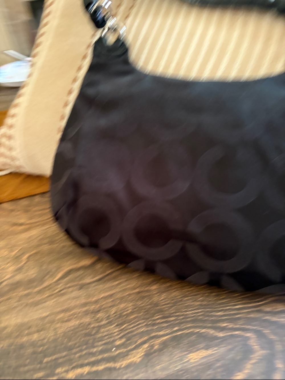 EUC Coach Black Signature Pattern Shoulder Bag - Picture 6 of 17
